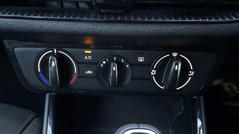 Skoda Fabia 1.0 TSI 110 SE Comfort 5dr DSG Petrol Hatchback